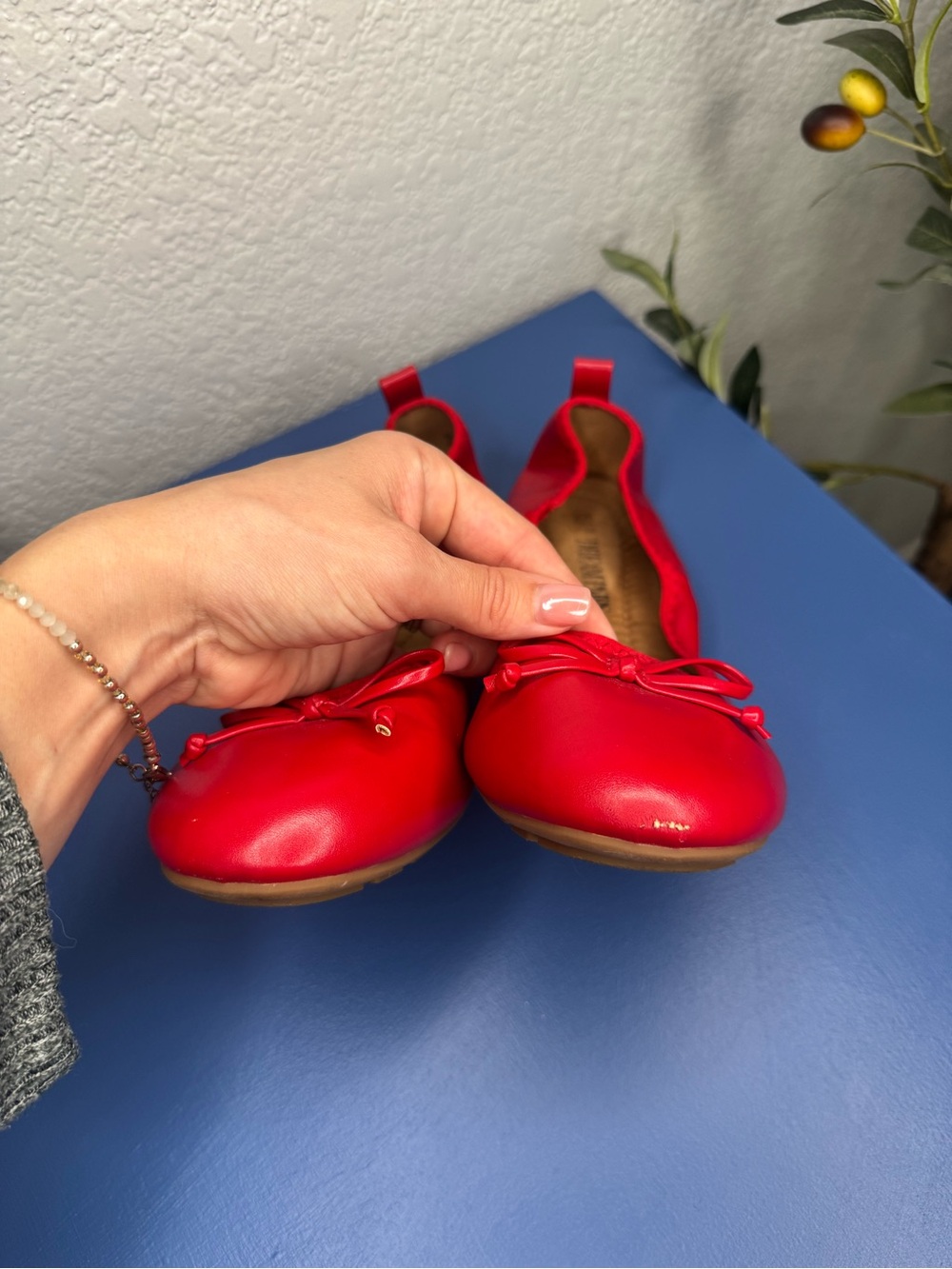 Red Ballet Flats with Bow Accent - Picture 7 of 7